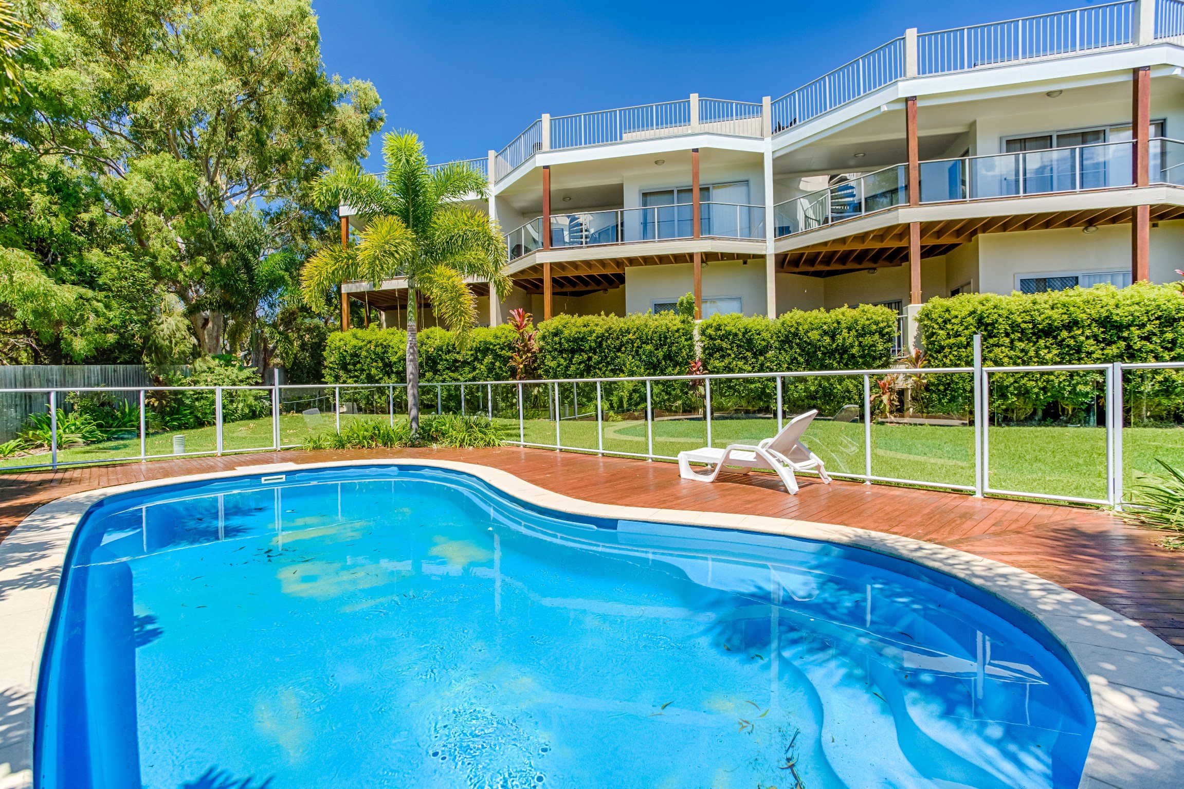 Rainbow Towers 2 Rainbow Beach Holiday Rainbow Beach